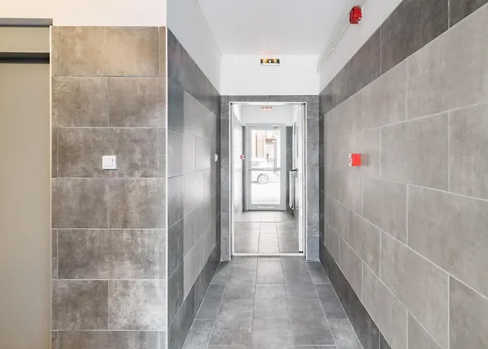Sunny And 3-bedroom Penthouse With Garage