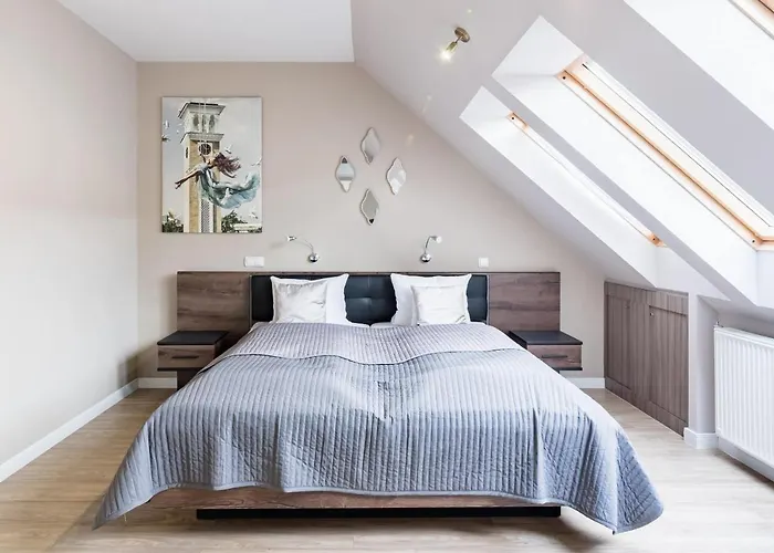 Sunny And 3-bedroom Penthouse With Garage Apartment