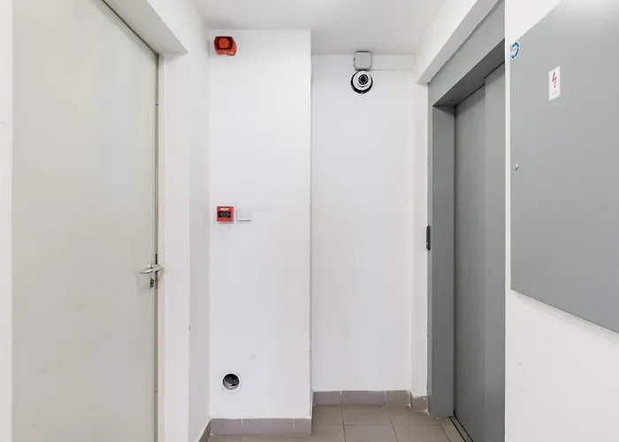 Apartmán Sunny And 3-bedroom Penthouse With Garage Budapešť