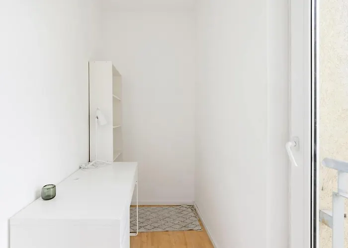 Sunny And 3-bedroom Penthouse With Garage