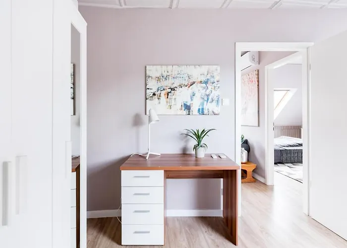 Appartement Sunny And 3-bedroom Penthouse With Garage *